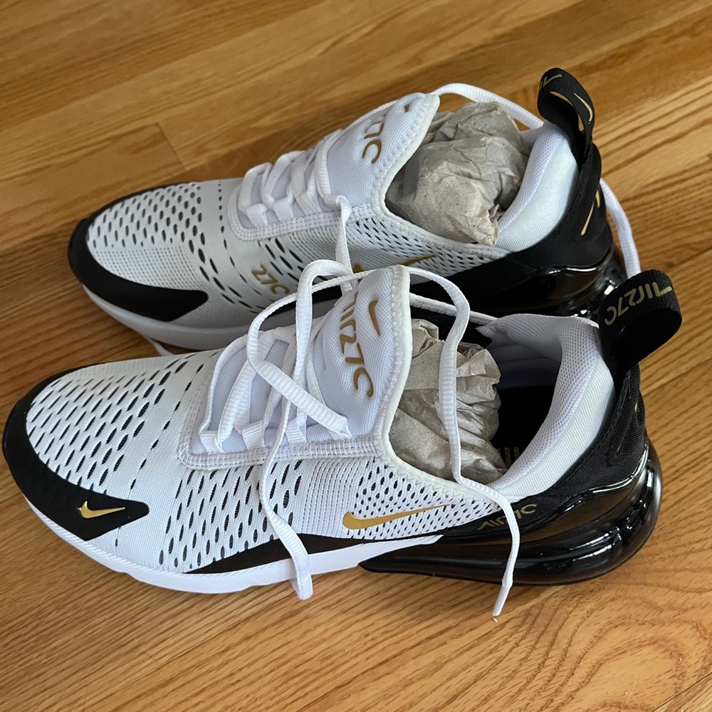 Nike Air 270 C